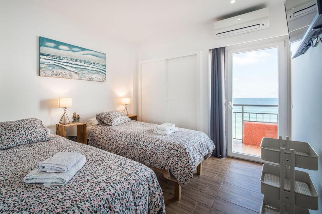 Beachfront Fuengirola Dreamin Daire Dış mekan fotoğraf